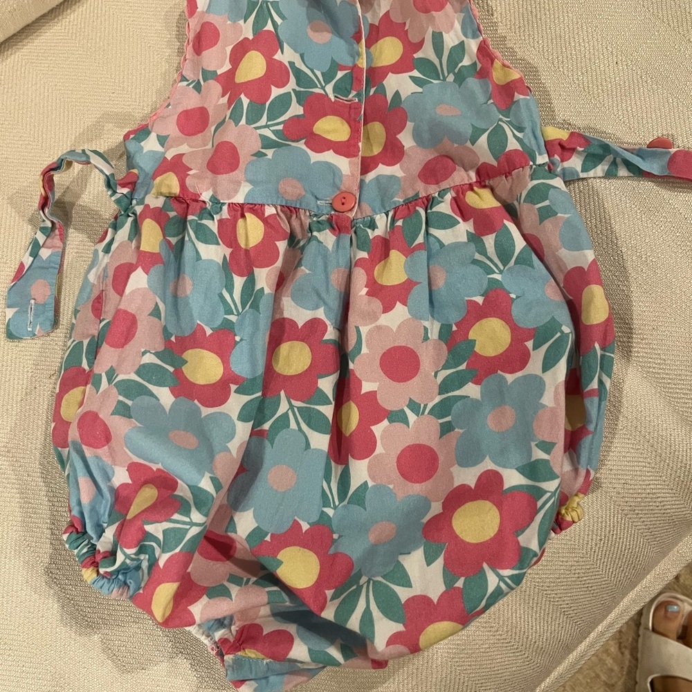 Sal & Pimenta 12m bubble worn once for Easter. Retailed between $80-90.